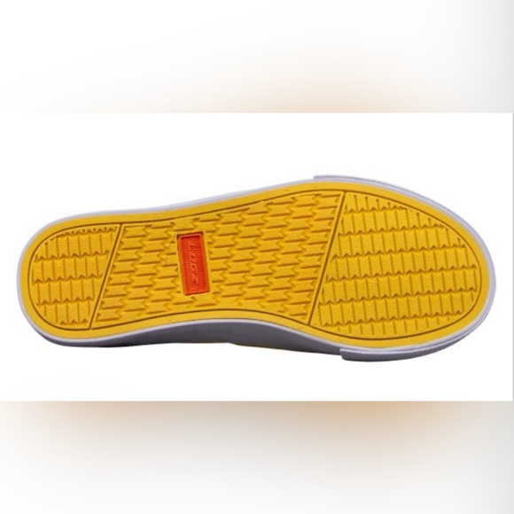 LUGZ Women’s Lear Yellow Sneaker with Yellow and White Strings     US 11… - Picture 12 of 12